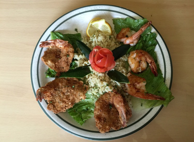 Air Fryer Shrimp and Rice Plate with Lemons - Air Fryer Recipe